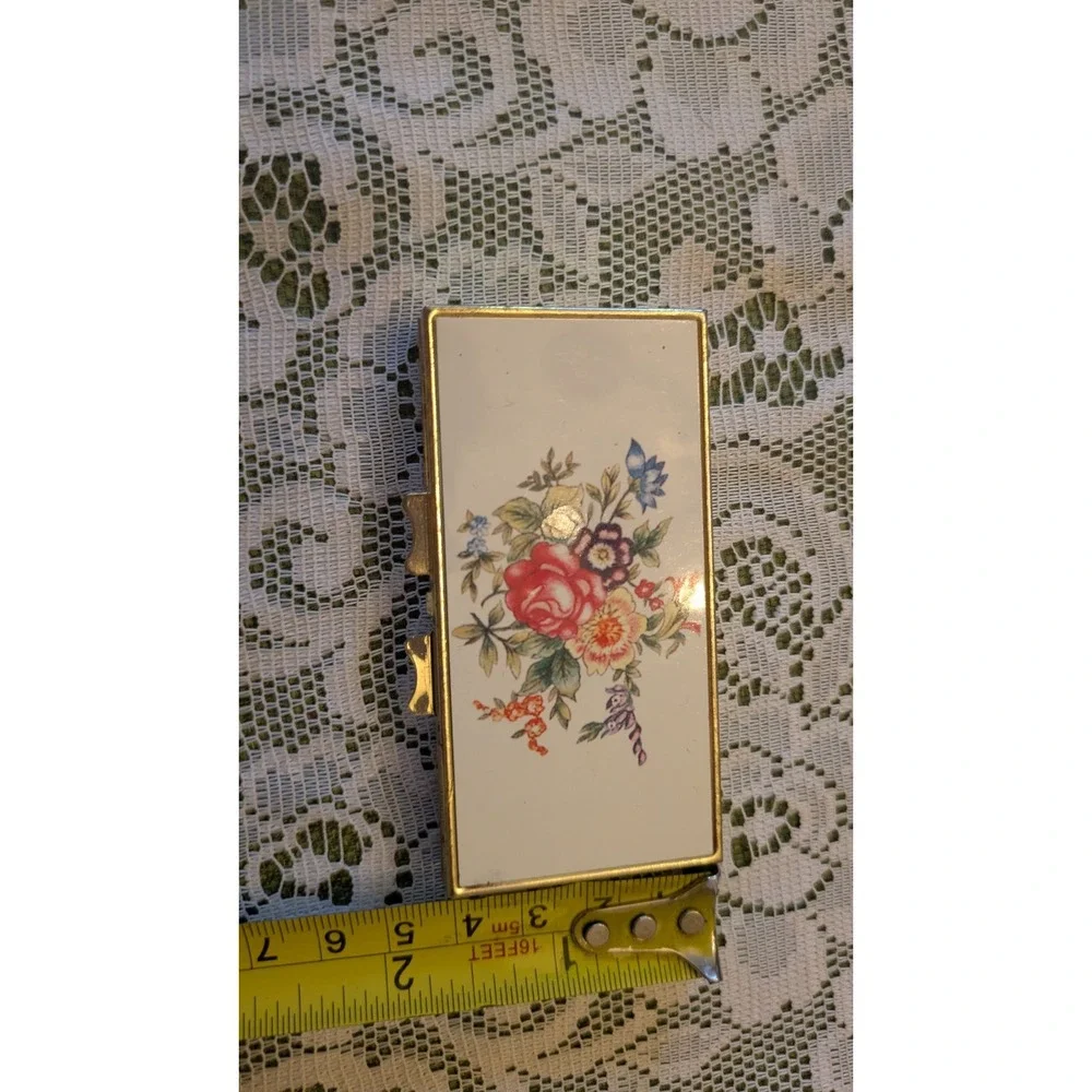 VTG Gold Tone Floral Rose Pill Box with 7 Compartments 1960-1970 Prop Set Medic